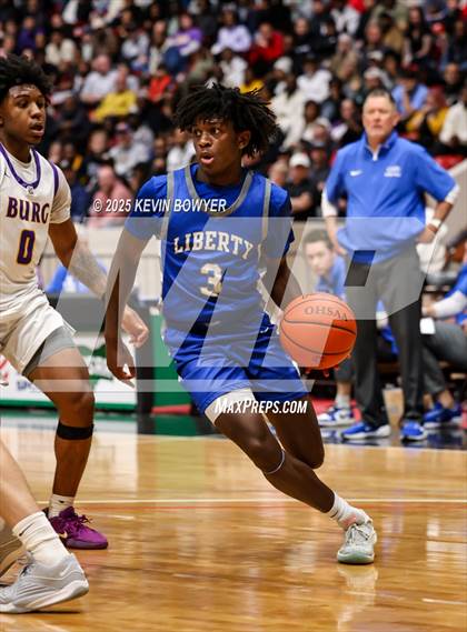 Thumbnail 1 in Olentangy Liberty vs Reynoldsburg (OHSAA D1 Regional Final) photogallery.