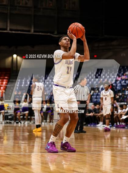 Thumbnail 2 in Olentangy Liberty vs Reynoldsburg (OHSAA D1 Regional Final) photogallery.