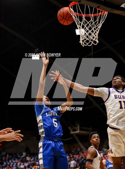 Thumbnail 3 in Olentangy Liberty vs Reynoldsburg (OHSAA D1 Regional Final) photogallery.