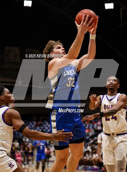 Thumbnail 2 in Olentangy Liberty vs Reynoldsburg (OHSAA D1 Regional Final) photogallery.