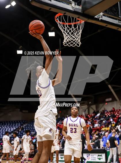 Thumbnail 1 in Olentangy Liberty vs Reynoldsburg (OHSAA D1 Regional Final) photogallery.