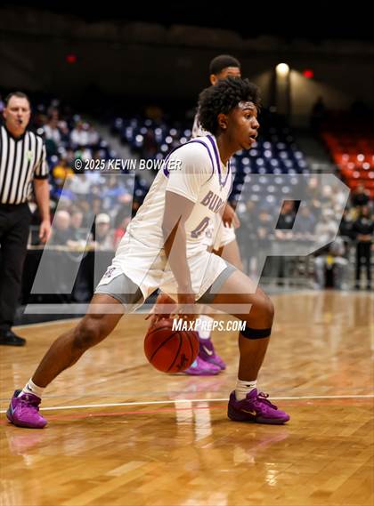 Thumbnail 3 in Olentangy Liberty vs Reynoldsburg (OHSAA D1 Regional Final) photogallery.