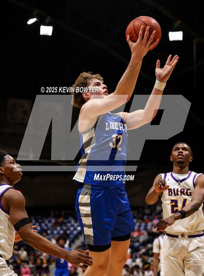 Thumbnail 1 in Olentangy Liberty vs Reynoldsburg (OHSAA D1 Regional Final) photogallery.