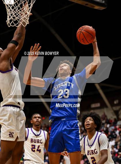 Thumbnail 3 in Olentangy Liberty vs Reynoldsburg (OHSAA D1 Regional Final) photogallery.