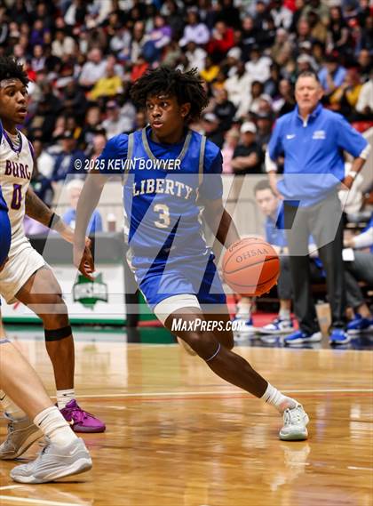 Thumbnail 2 in Olentangy Liberty vs Reynoldsburg (OHSAA D1 Regional Final) photogallery.