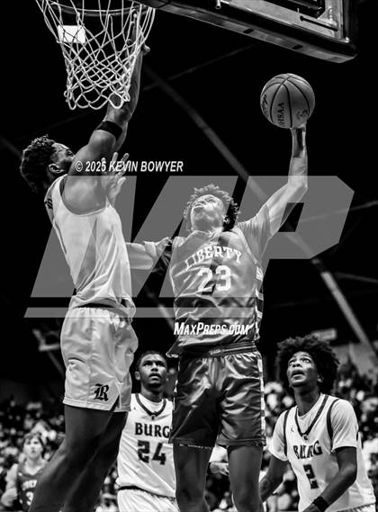Thumbnail 3 in Olentangy Liberty vs Reynoldsburg (OHSAA D1 Regional Final) photogallery.