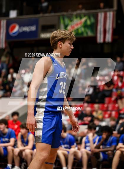 Thumbnail 1 in Olentangy Liberty vs Reynoldsburg (OHSAA D1 Regional Final) photogallery.