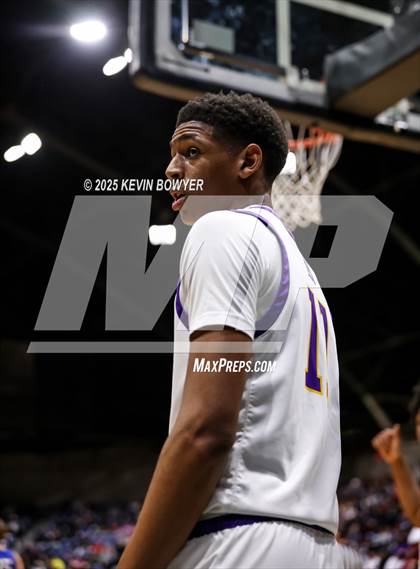 Thumbnail 3 in Olentangy Liberty vs Reynoldsburg (OHSAA D1 Regional Final) photogallery.
