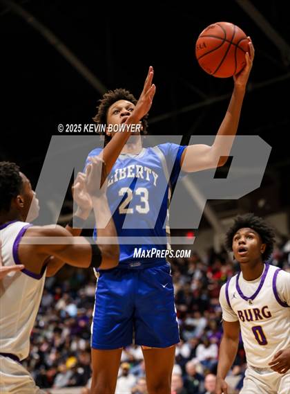 Thumbnail 1 in Olentangy Liberty vs Reynoldsburg (OHSAA D1 Regional Final) photogallery.