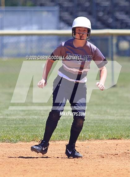 Thumbnail 3 in Havelock Softball (Extending the Season) photogallery.