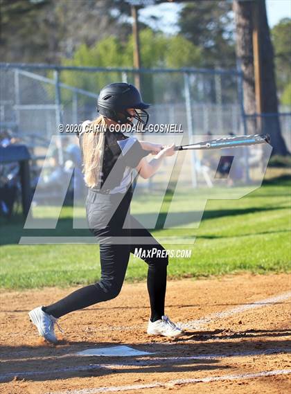 Thumbnail 3 in Havelock Softball (Extending the Season) photogallery.
