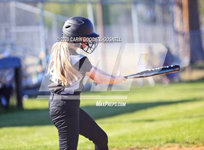 Thumbnail 2 in Havelock Softball (Extending the Season) photogallery.
