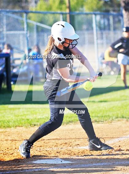 Thumbnail 3 in Havelock Softball (Extending the Season) photogallery.
