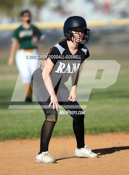 Thumbnail 2 in Havelock Softball (Extending the Season) photogallery.