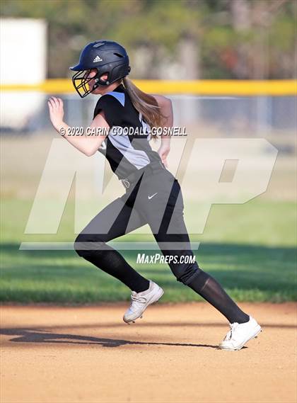 Thumbnail 2 in Havelock Softball (Extending the Season) photogallery.