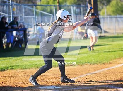 Thumbnail 2 in Havelock Softball (Extending the Season) photogallery.