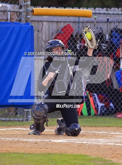 Thumbnail 2 in Havelock Softball (Extending the Season) photogallery.