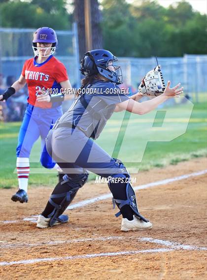 Thumbnail 3 in Havelock Softball (Extending the Season) photogallery.