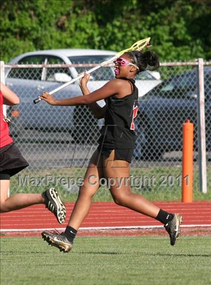 Thumbnail 3 in Hazelwood West vs. Visitation Academy  photogallery.