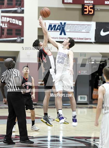 Thumbnail 1 in Spring Creek vs St. Thomas Aquinas - Canada (Rancho Mirage Holiday Invitational) photogallery.