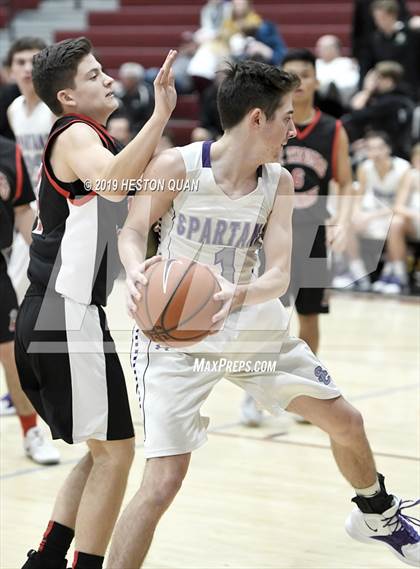 Thumbnail 2 in Spring Creek vs St. Thomas Aquinas - Canada (Rancho Mirage Holiday Invitational) photogallery.