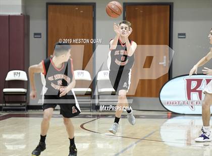 Thumbnail 3 in Spring Creek vs St. Thomas Aquinas - Canada (Rancho Mirage Holiday Invitational) photogallery.