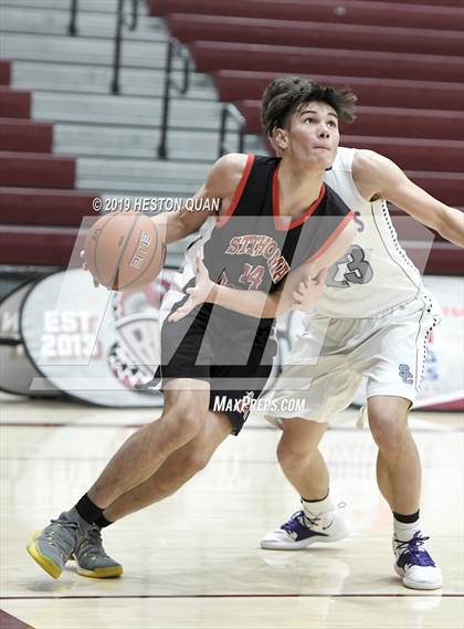 Thumbnail 3 in Spring Creek vs St. Thomas Aquinas - Canada (Rancho Mirage Holiday Invitational) photogallery.