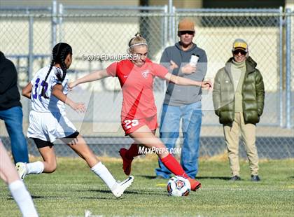 Thumbnail 3 in Truckee vs. Yerington (NIAA 3A Northern Region Playoff) photogallery.