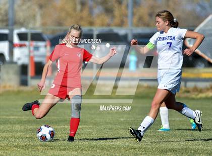 Thumbnail 1 in Truckee vs. Yerington (NIAA 3A Northern Region Playoff) photogallery.