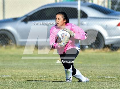 Thumbnail 1 in Truckee vs. Yerington (NIAA 3A Northern Region Playoff) photogallery.