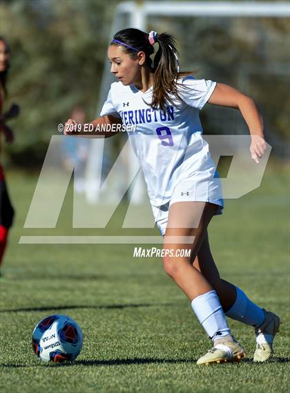 Thumbnail 2 in Truckee vs. Yerington (NIAA 3A Northern Region Playoff) photogallery.