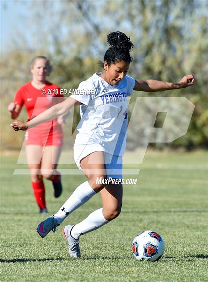 Thumbnail 1 in Truckee vs. Yerington (NIAA 3A Northern Region Playoff) photogallery.