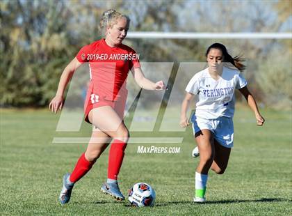 Thumbnail 2 in Truckee vs. Yerington (NIAA 3A Northern Region Playoff) photogallery.