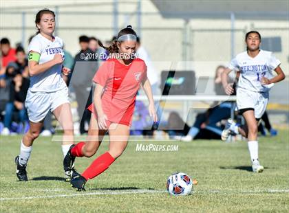 Thumbnail 1 in Truckee vs. Yerington (NIAA 3A Northern Region Playoff) photogallery.