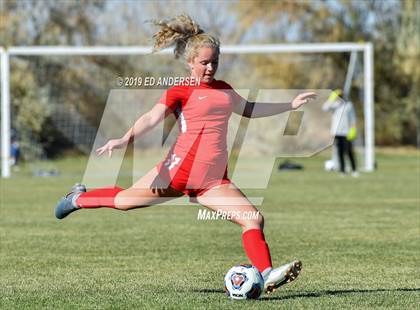 Thumbnail 1 in Truckee vs. Yerington (NIAA 3A Northern Region Playoff) photogallery.