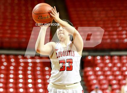 Thumbnail 3 in Bushland vs. Levelland (UIL 4A Regional Quarterfinal) photogallery.