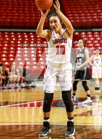 Thumbnail 3 in Bushland vs. Levelland (UIL 4A Regional Quarterfinal) photogallery.