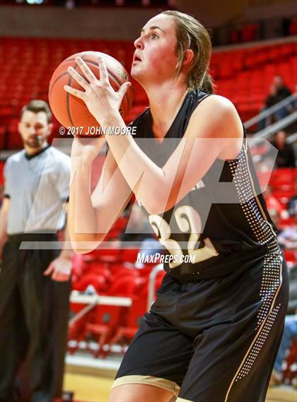 Thumbnail 3 in Bushland vs. Levelland (UIL 4A Regional Quarterfinal) photogallery.