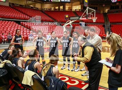 Thumbnail 1 in Bushland vs. Levelland (UIL 4A Regional Quarterfinal) photogallery.