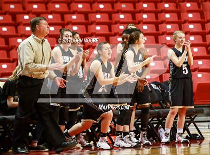 Thumbnail 2 in Bushland vs. Levelland (UIL 4A Regional Quarterfinal) photogallery.