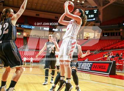 Thumbnail 3 in Bushland vs. Levelland (UIL 4A Regional Quarterfinal) photogallery.