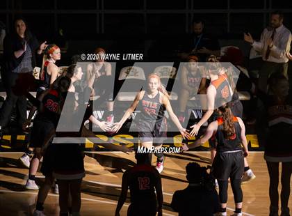 Thumbnail 2 in Ryle vs Notre Dame (Ninth Region Championship) photogallery.
