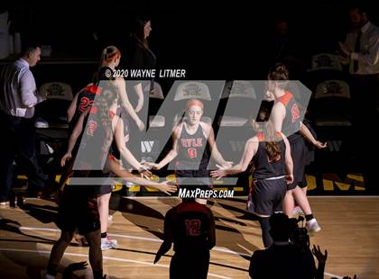 Thumbnail 2 in Ryle vs Notre Dame (Ninth Region Championship) photogallery.