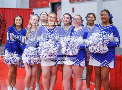 Thumbnail 2 in Needles vs. Incline (NIAA 2A Final) photogallery.