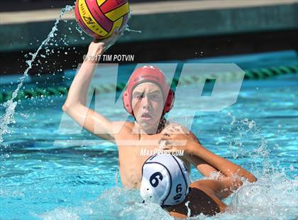 Thumbnail 1 in JV: Redlands vs Elsinore photogallery.