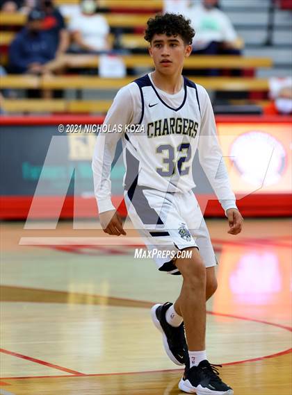 Thumbnail 2 in San Juan Hills vs. Dos Pueblos (Mater Dei Extravaganza) photogallery.