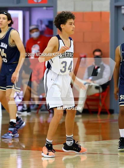 Thumbnail 2 in San Juan Hills vs. Dos Pueblos (Mater Dei Extravaganza) photogallery.