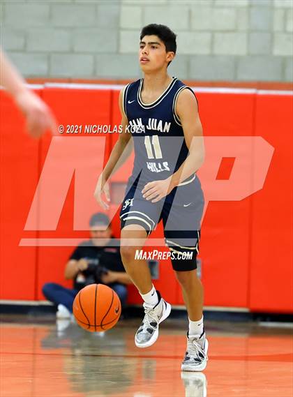 Thumbnail 3 in San Juan Hills vs. Dos Pueblos (Mater Dei Extravaganza) photogallery.