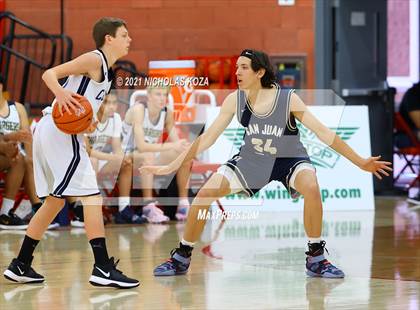 Thumbnail 2 in San Juan Hills vs. Dos Pueblos (Mater Dei Extravaganza) photogallery.