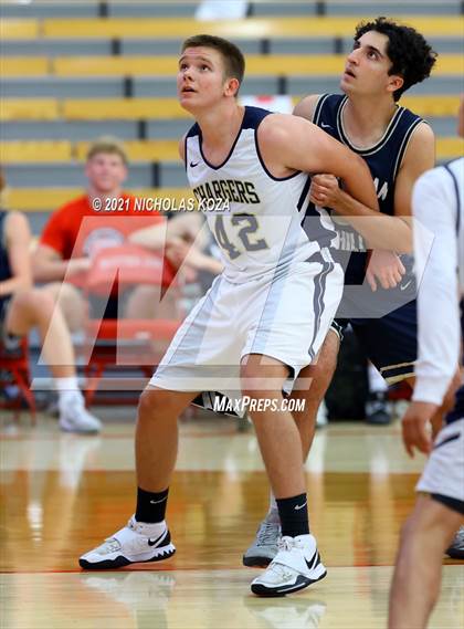 Thumbnail 2 in San Juan Hills vs. Dos Pueblos (Mater Dei Extravaganza) photogallery.